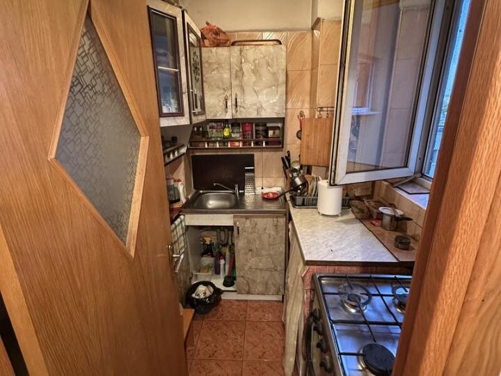 Drumul Taberei, Prelungirea Ghencea, 6 min. Metrou Raul Doamnei,